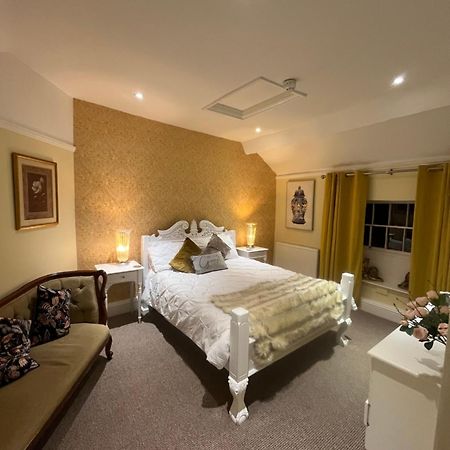 Hotel The Whitehouse Ross-On-Wye Esterno foto